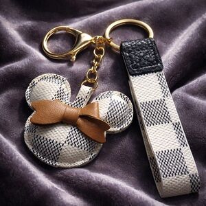 White square Minnie Keychain / purse charm